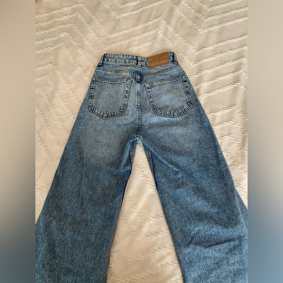 H and M Divided baggy wide leg jeans - Picture 3 of 4